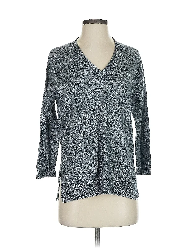 Wool Sweater Elegant Classic Vintage