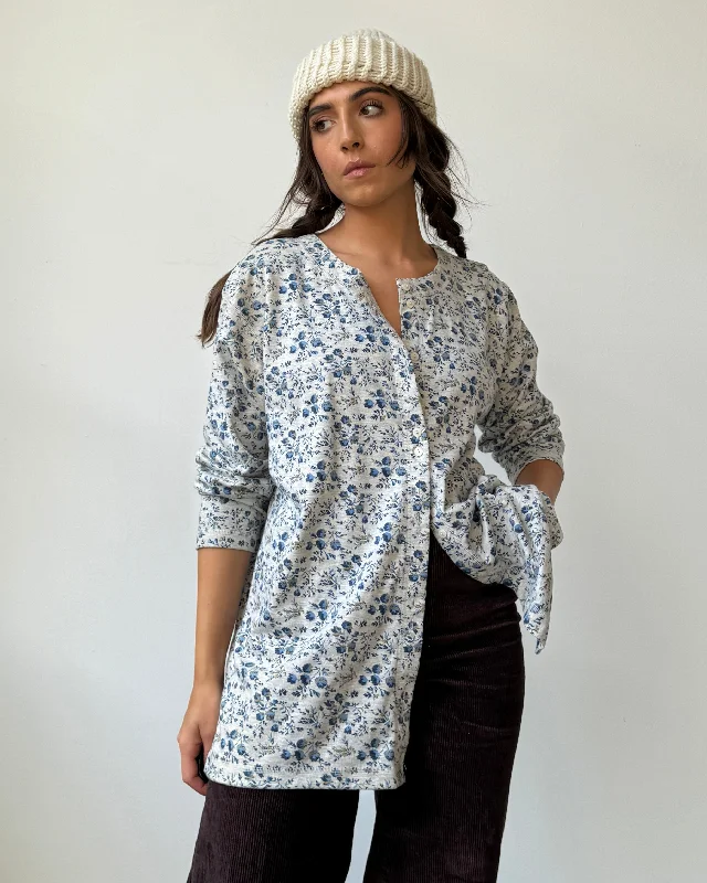 90's Blueberry Blossoms Jersey Button Front Top - S-XXL Polo Neck Jersey Top