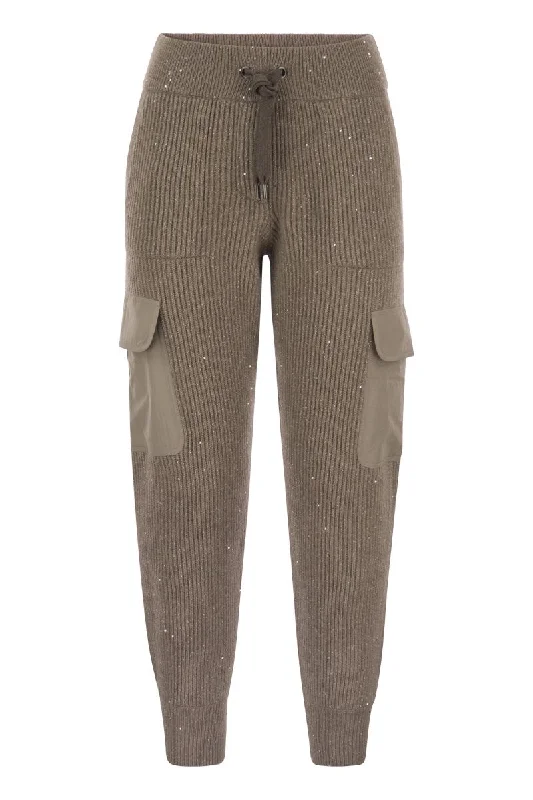 Sporty cargo trousers in shimmering wool and cashmere Trousers Essential Wardrobe