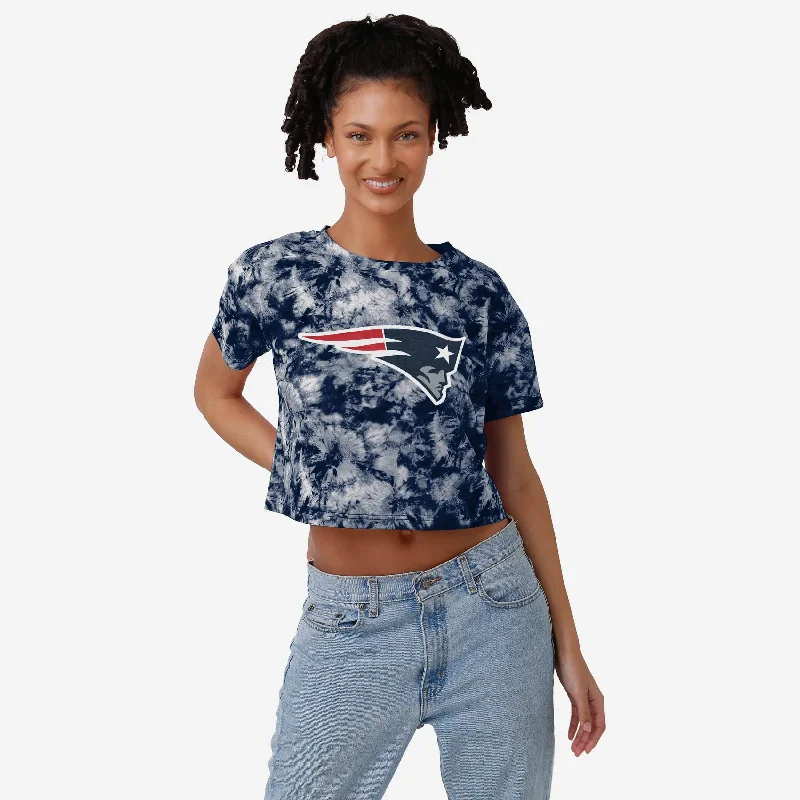 New England Patriots Womens Tie-Dye Big Logo Crop Top Cashmere Blend Cotton Blend Poly Blend