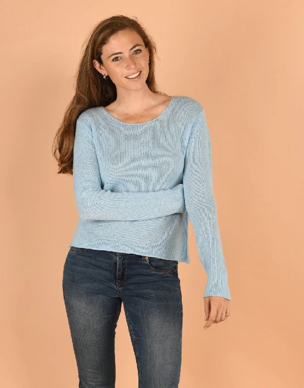 Crew Neck Sweater in Ice Lightweight Heavyweight Midweight