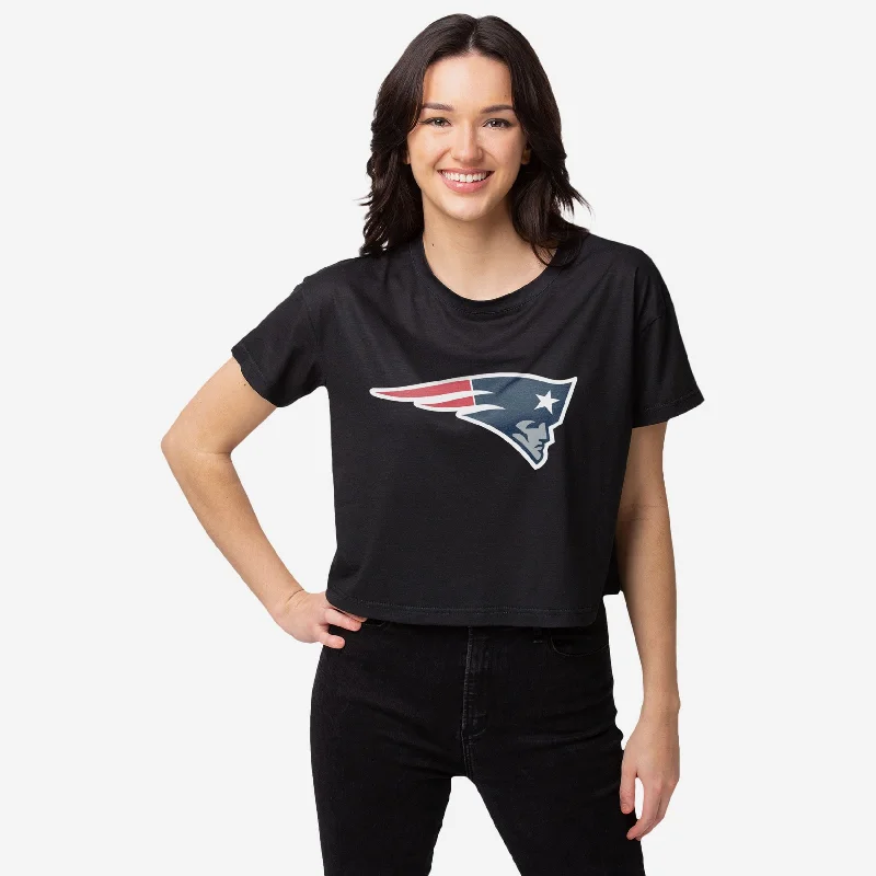 New England Patriots Womens Black Big Logo Crop Top Mesh Blend Leather Blend Suede Blend