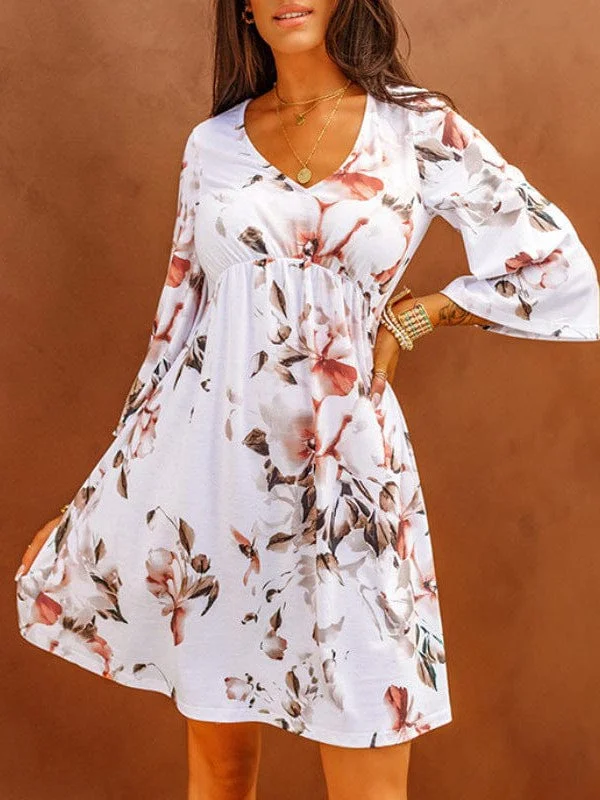 Floral Princess V Neck Dress With High Waist Silhouette